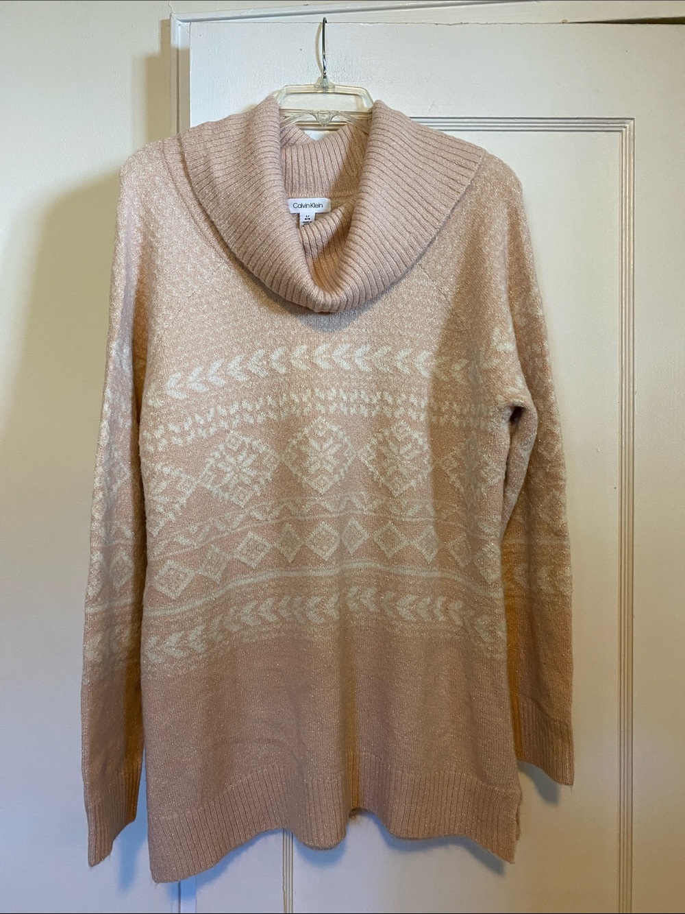 NWT Calvin Klein Pink Fair Isle metallic Sweater size large